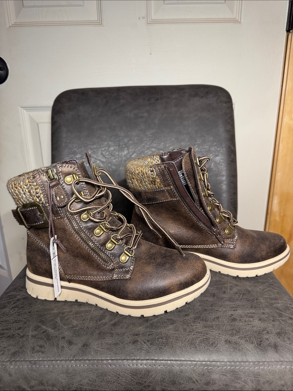 Women’s Brown Lace-Up Ankle Boots with Knit Collar